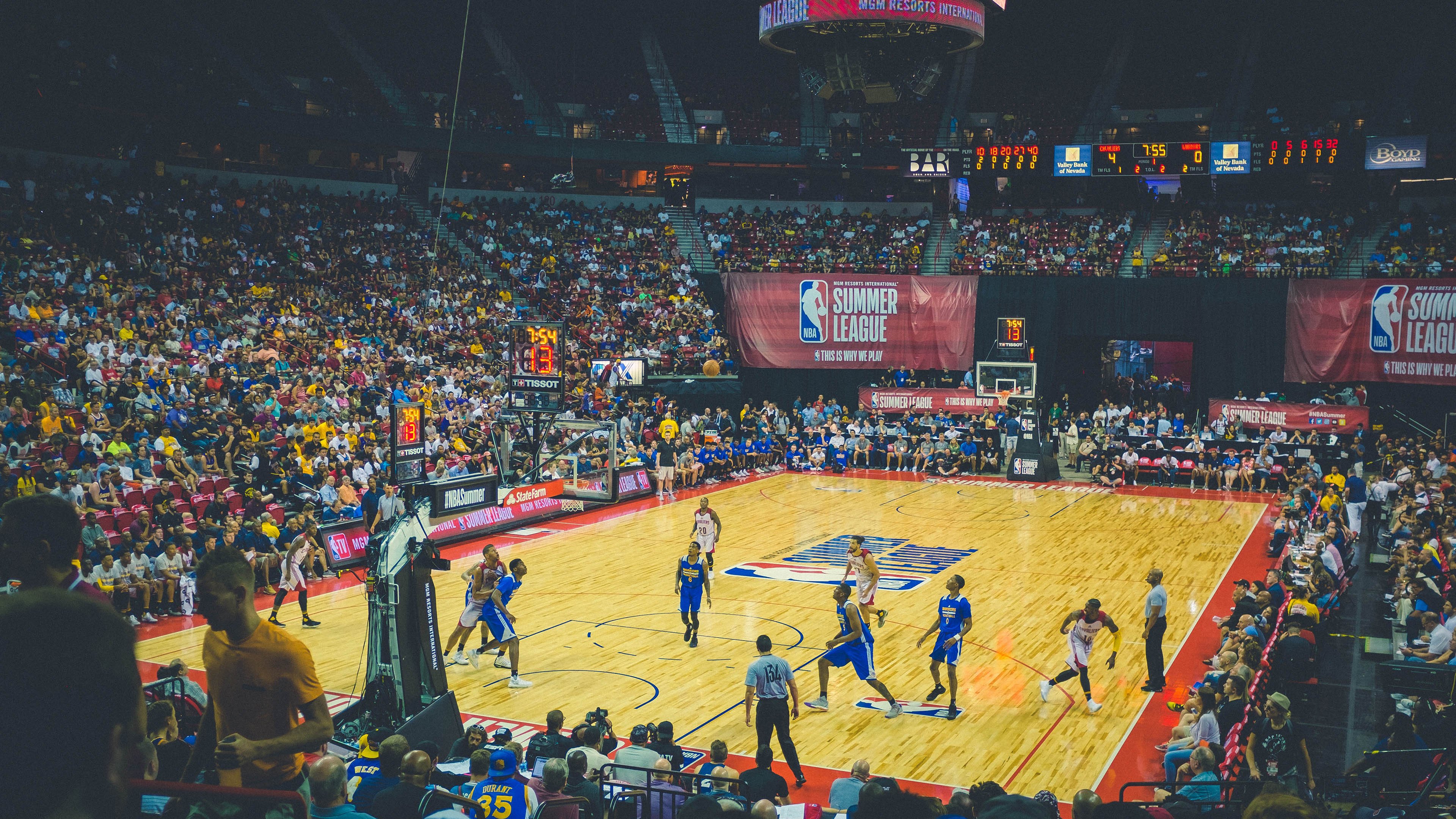 “三叉湖校区：滚球运动的魅力吸引全球目光”